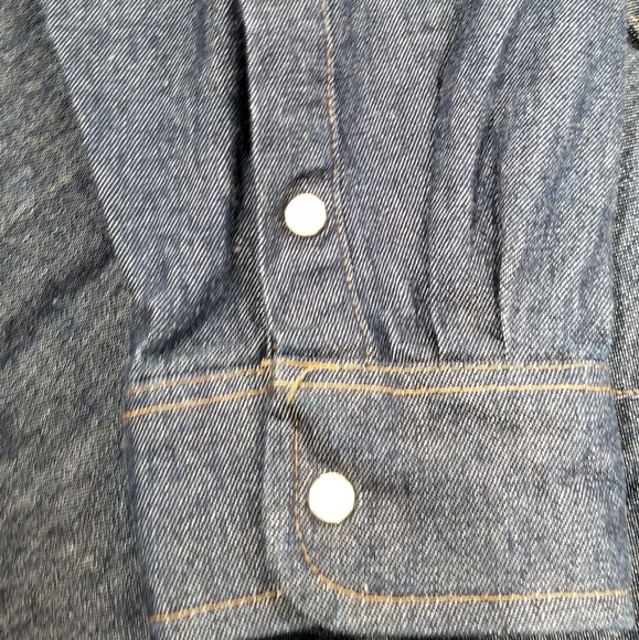 SOLD.     Indian Larry Motorcycle Denim Work Shirt - Picture 5 of 6